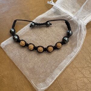 Elegant Black and Gold Beaded Bracelet